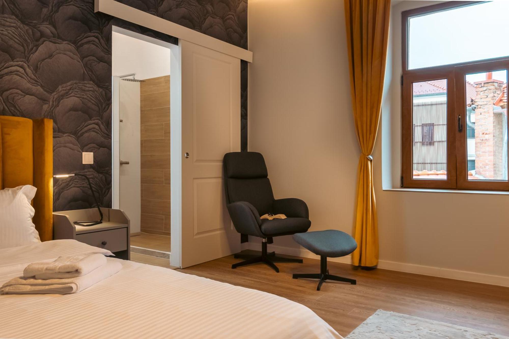 Epic Boutique Hotel Sibiu Bagian luar foto